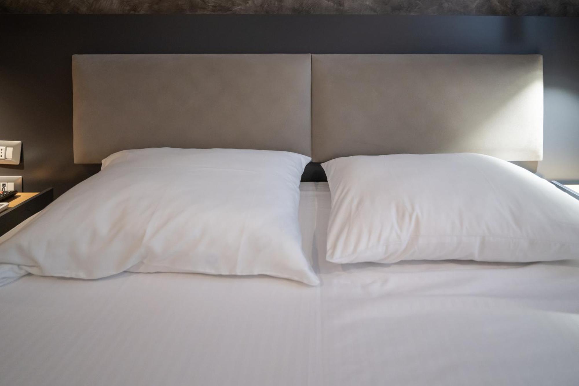 Center Boutique Hotel Tirana Eksteriør billede