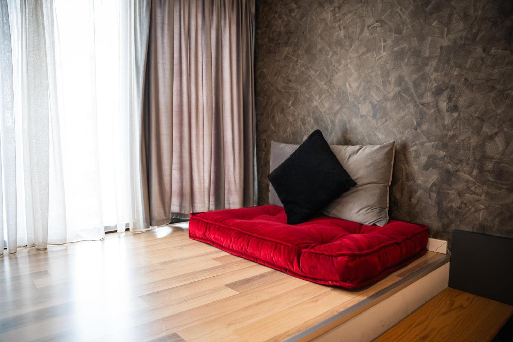 Center Boutique Hotel Tirana Eksteriør billede