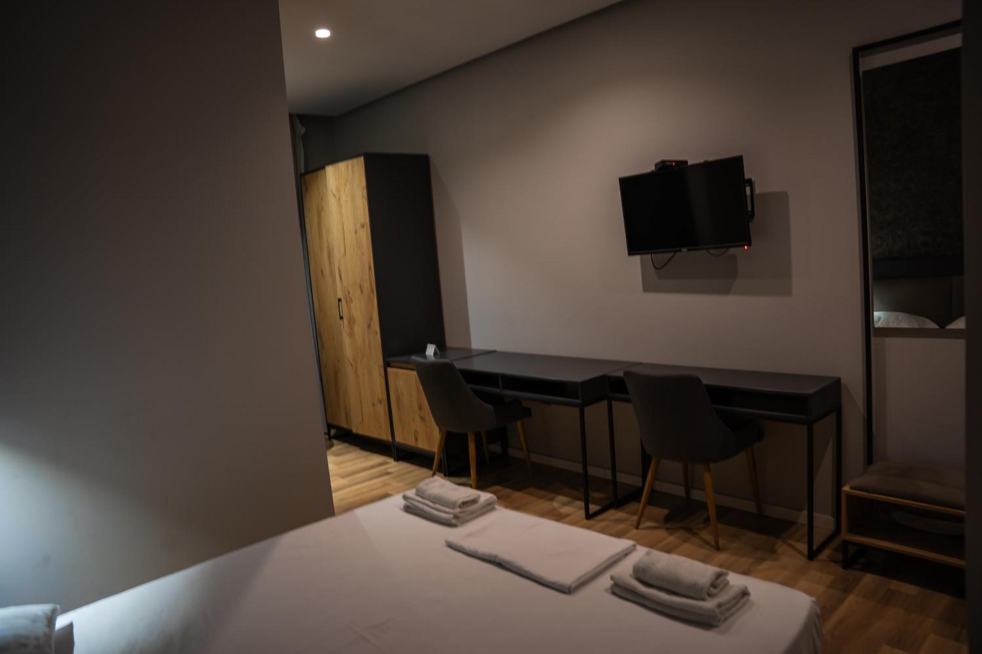 Center Boutique Hotel Tirana Eksteriør billede
